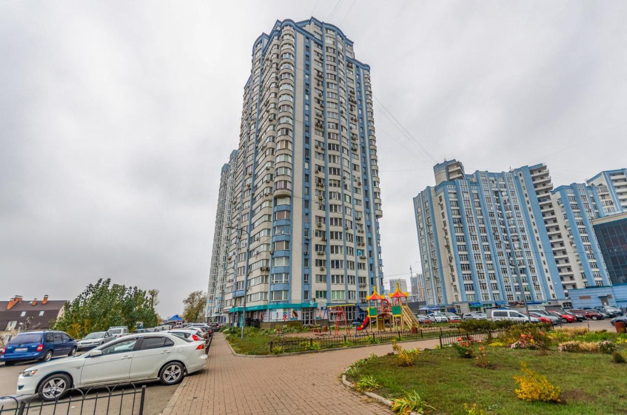 Osokorky Apartamento Kiev Exterior foto